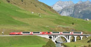 Reisen mit dem Gotthard Panorama Express - ein unvergessliches Erlebnis