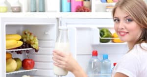 Milch-Eier-Käse—wo-sollte-was-im-Kühlschrank-seinen-Platz-finden